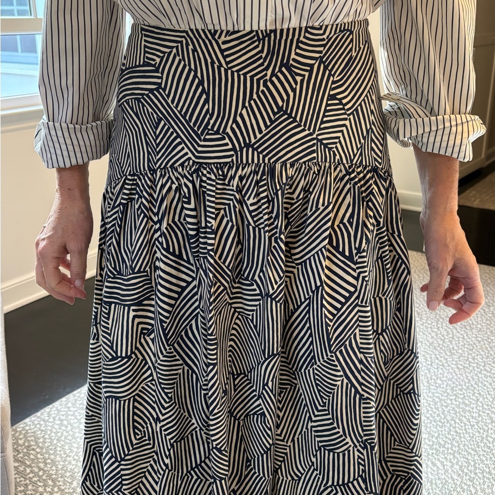 Staud navy and White Geometric shirt dress size 4. - Picture 4 of 4